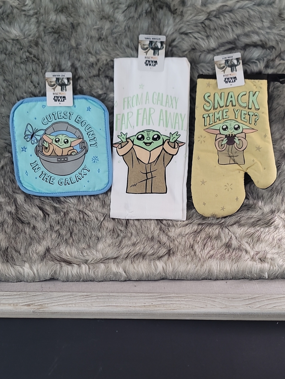 Star Wars Baby Yoda Kitchen Set - Blue, White & Yellow